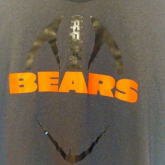Nike. Bears Dry-Fit Sports Shirt. Size Medium. Like New. - Picture 2 of 8